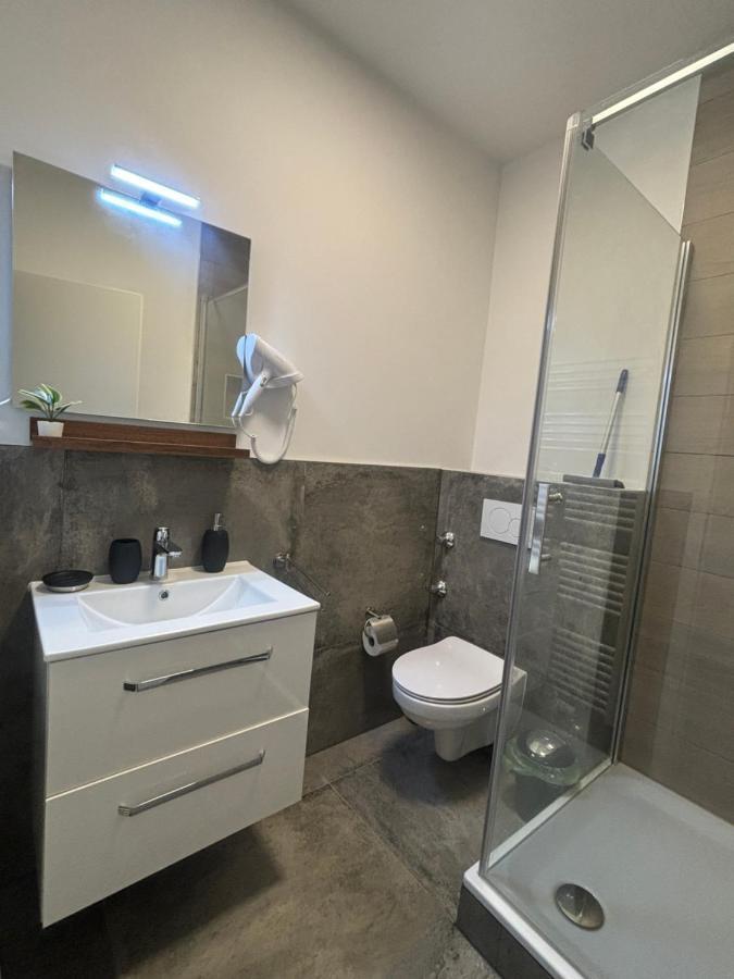 Lenti Duesseldorfer Apartment'S Dış mekan fotoğraf