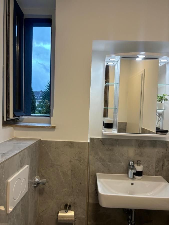 Lenti Duesseldorfer Apartment'S Dış mekan fotoğraf