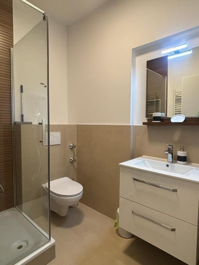 Lenti Duesseldorfer Apartment'S Dış mekan fotoğraf