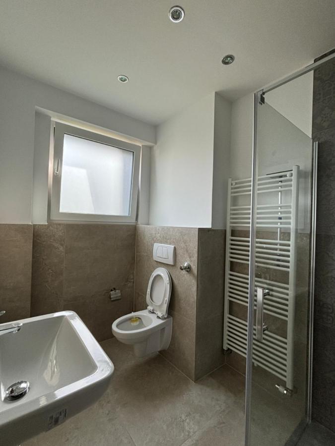 Lenti Duesseldorfer Apartment'S Dış mekan fotoğraf