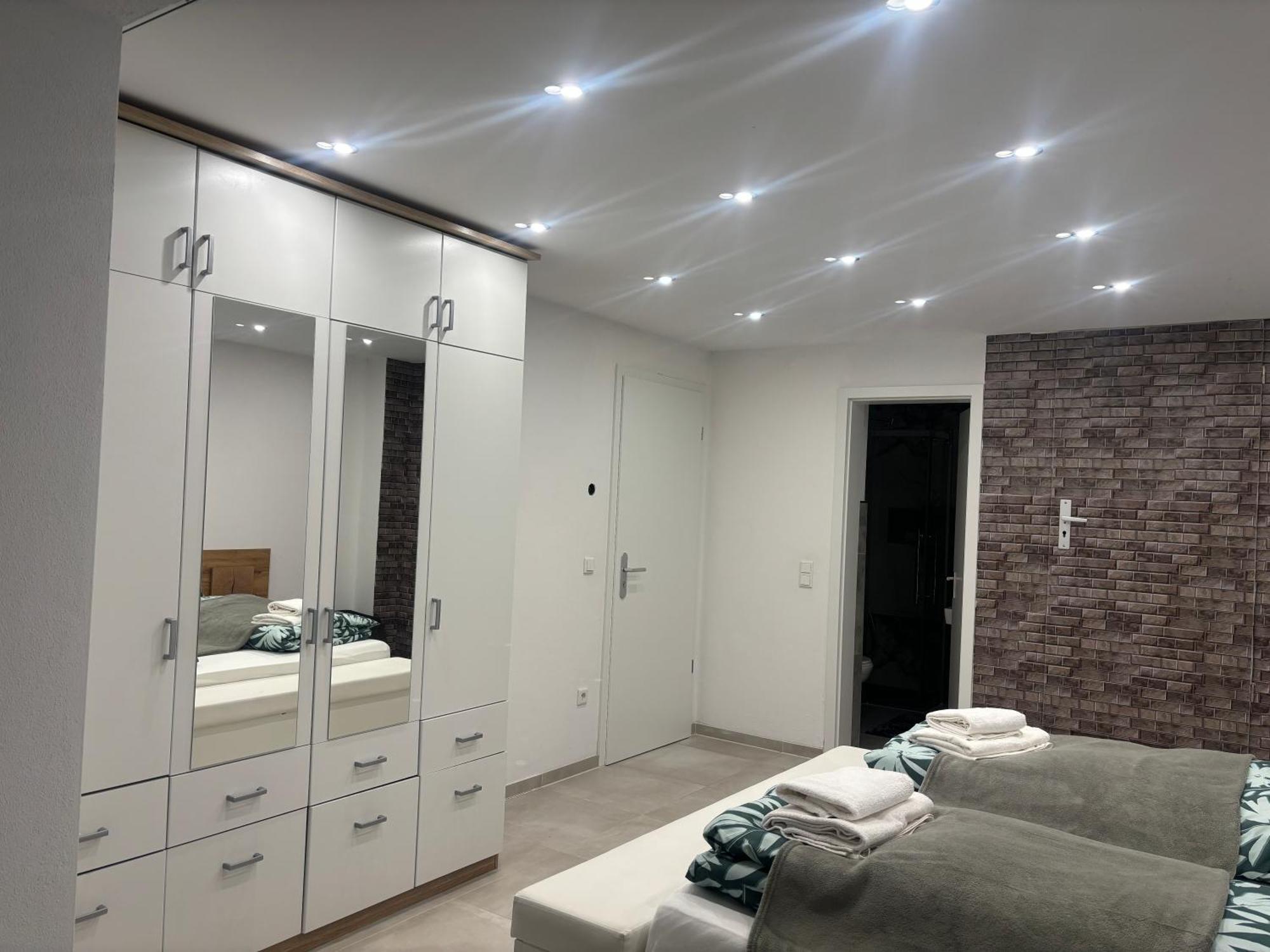 Lenti Duesseldorfer Apartment'S Dış mekan fotoğraf