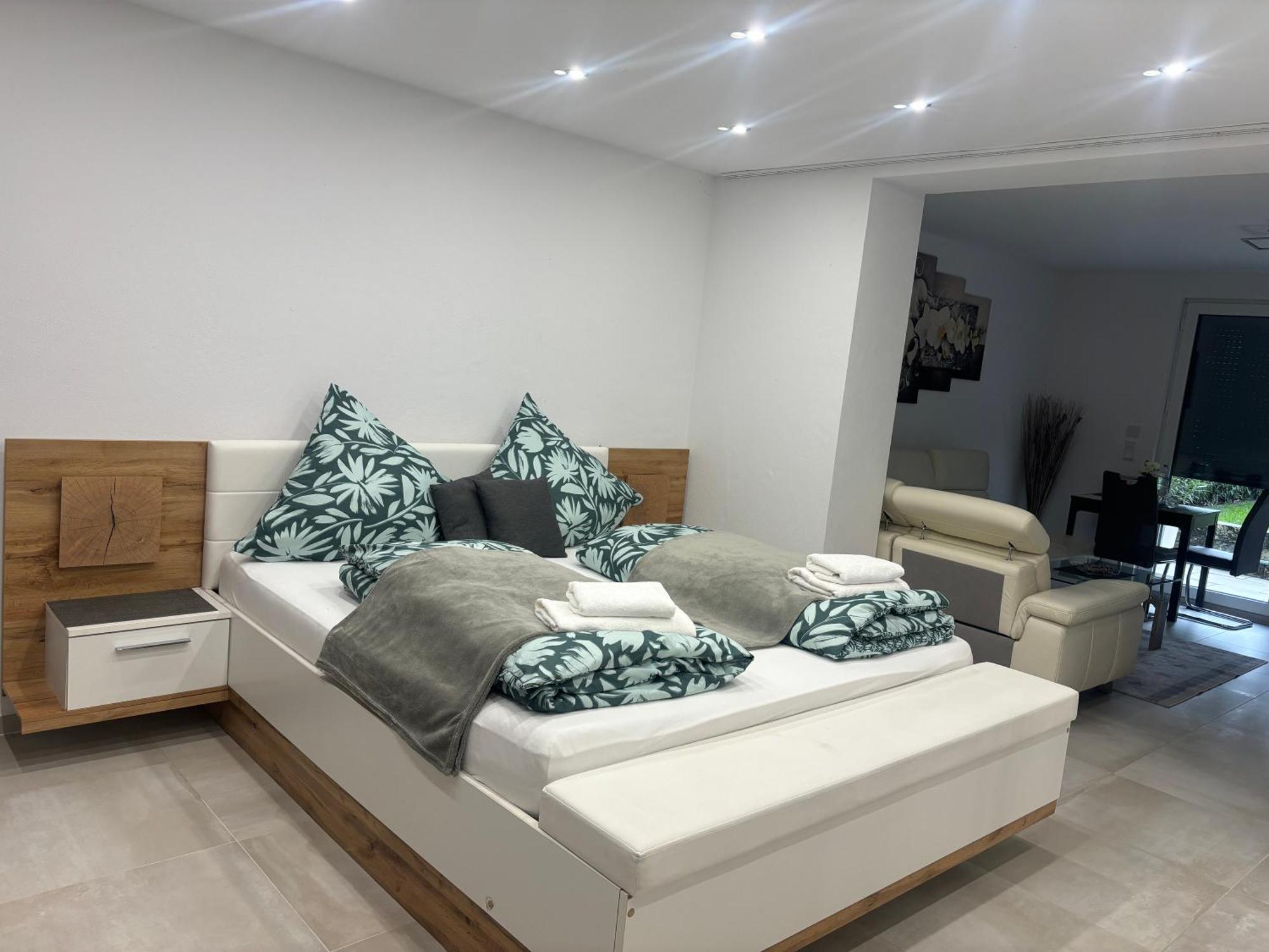 Lenti Duesseldorfer Apartment'S Dış mekan fotoğraf
