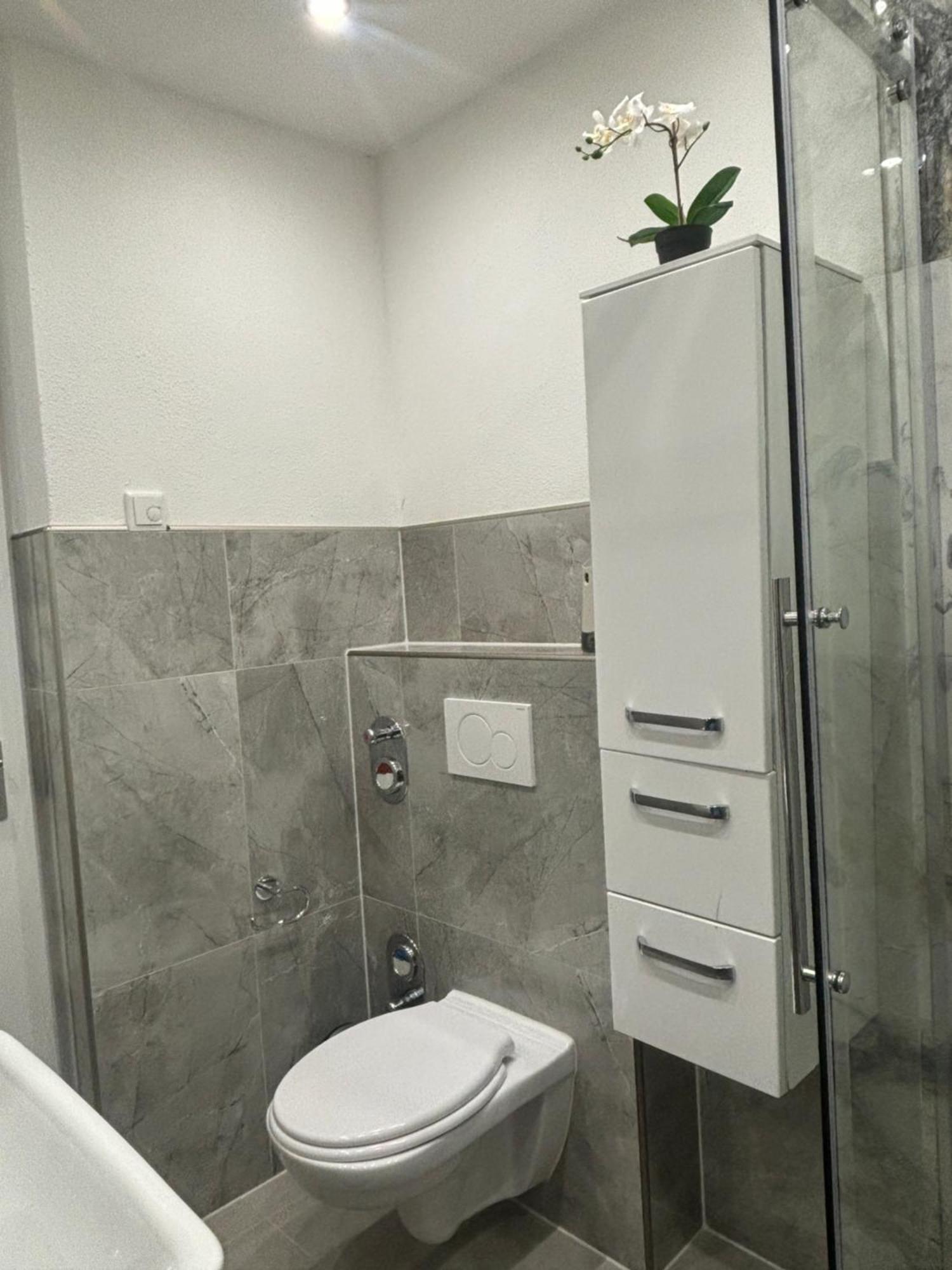 Lenti Duesseldorfer Apartment'S Dış mekan fotoğraf